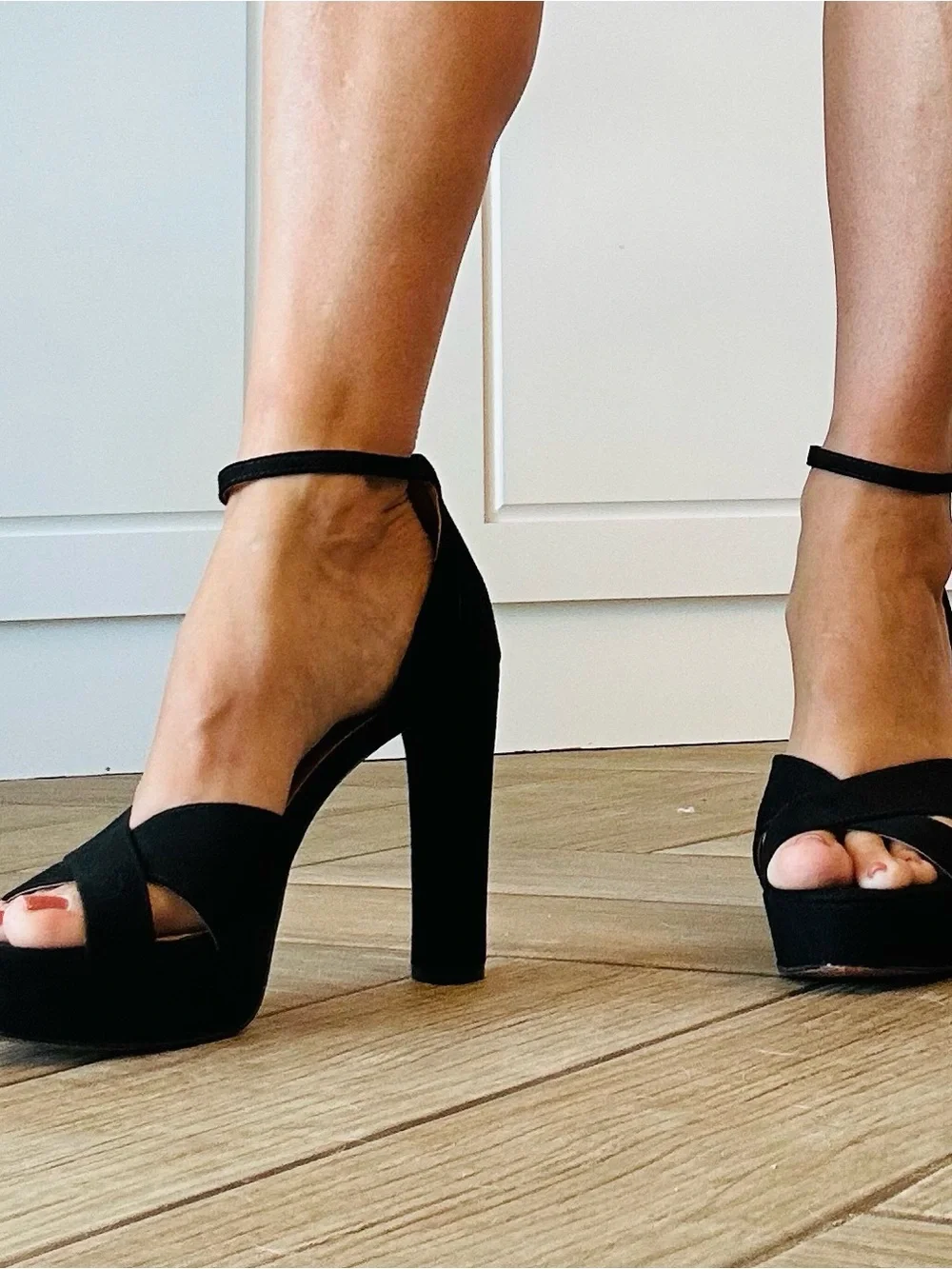 Jessica Simpson Black Platform Suede Ankle-Strap Heels